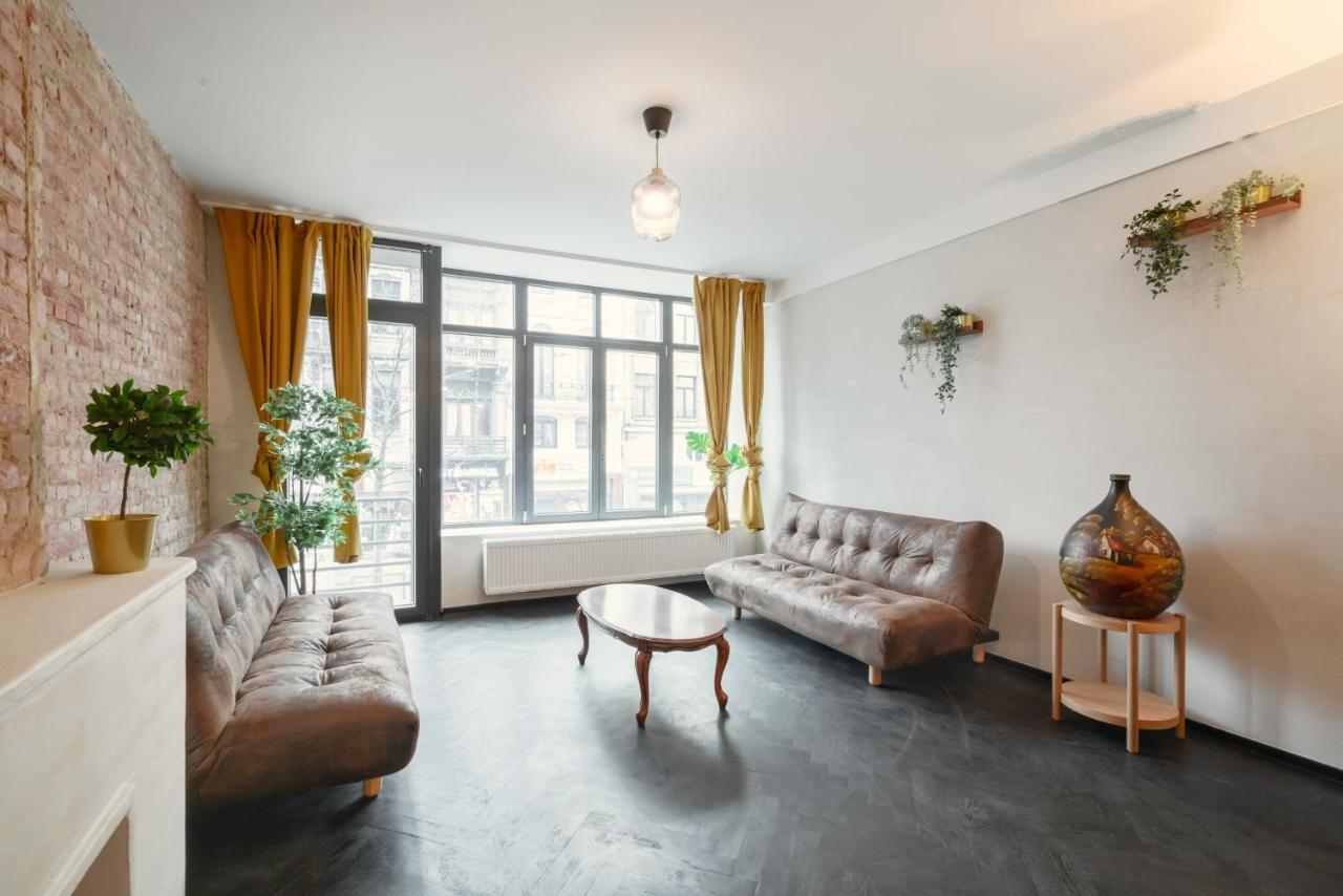 Charming And Spacious Antwerp City Center Apartments Buitenkant foto