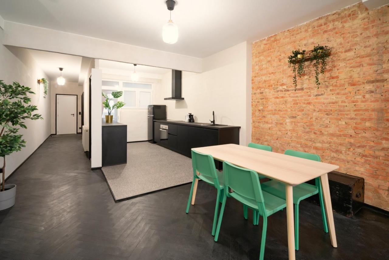 Charming And Spacious Antwerp City Center Apartments Buitenkant foto