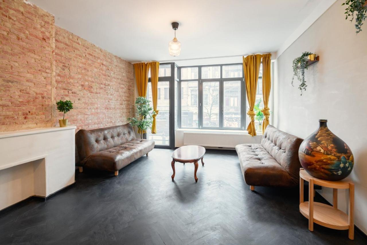 Charming And Spacious Antwerp City Center Apartments Buitenkant foto