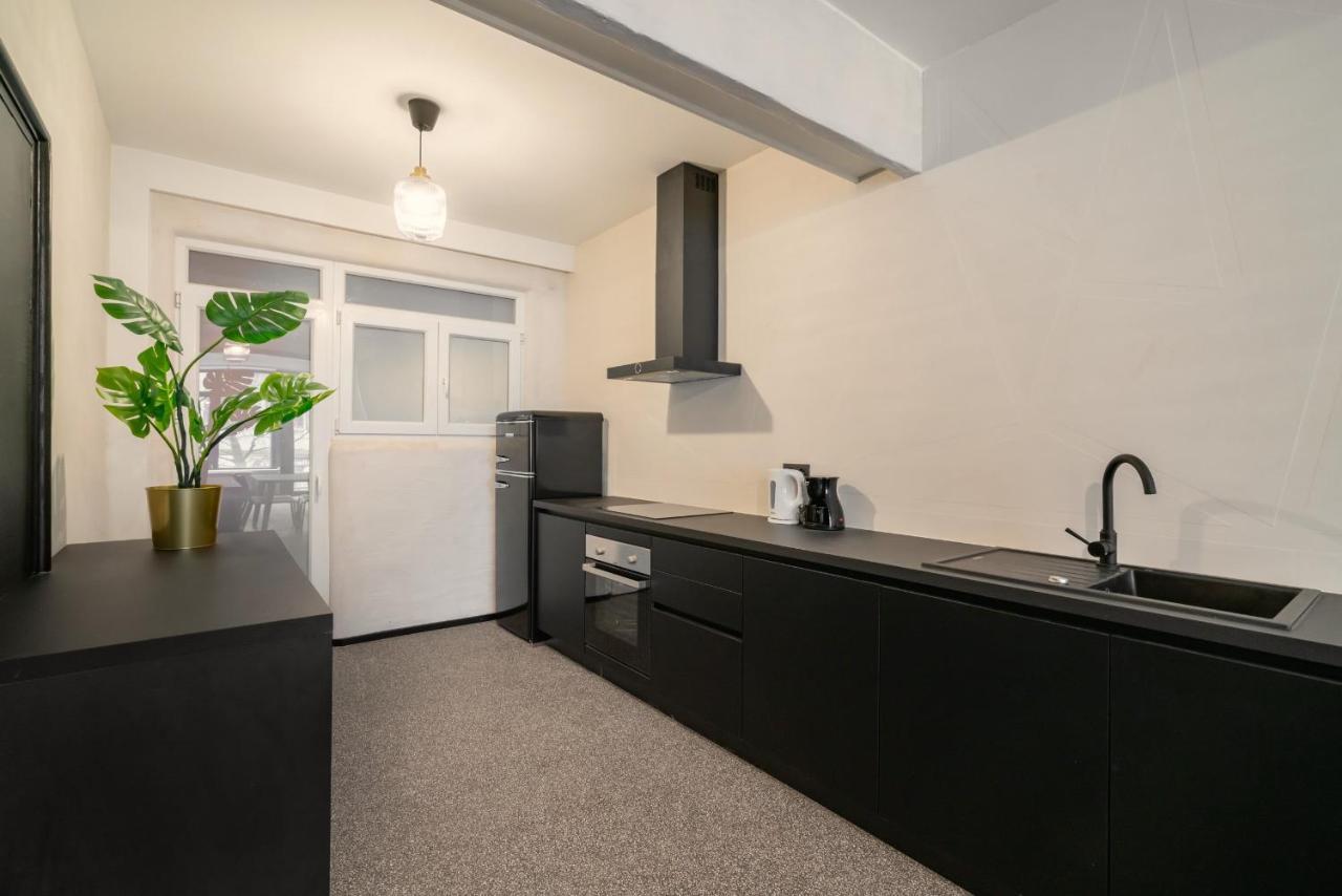 Charming And Spacious Antwerp City Center Apartments Buitenkant foto