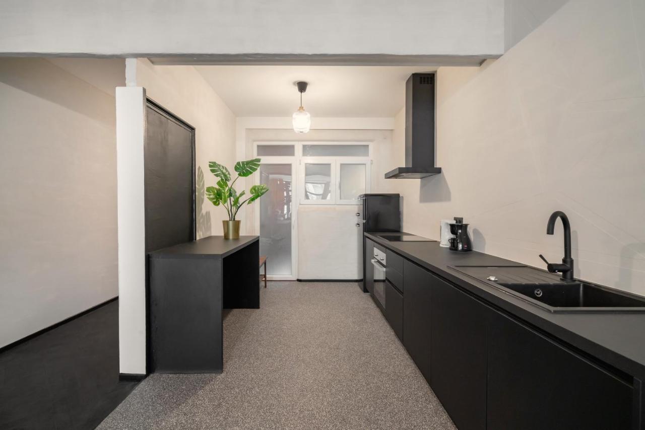 Charming And Spacious Antwerp City Center Apartments Buitenkant foto