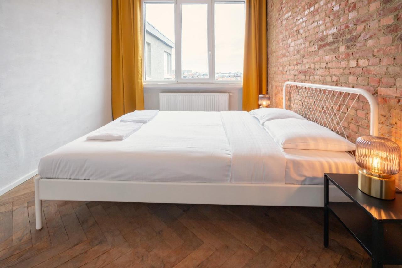 Charming And Spacious Antwerp City Center Apartments Buitenkant foto